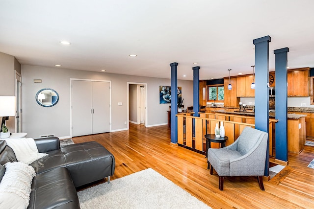 1429 Skiles Ln, Arden Hills, MN 55112 - photo 7