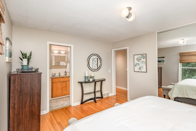 1429 Skiles Ln, Arden Hills, MN 55112 - photo 13