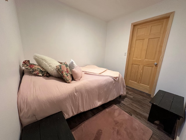 14788 Coyote Dr, Park Rapids, MN 56470 - bedroom featuring dark wood-style floors
