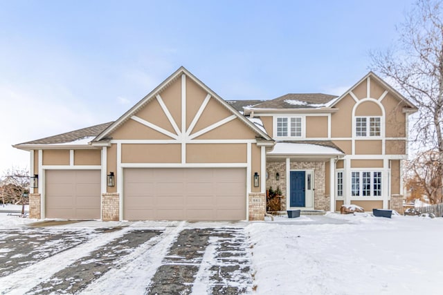 view of front of house featuring a garage