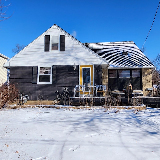 view of front of home