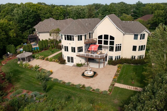 19115 Vogel Farm Trl, Eden Prairie, MN 55347 - aerial view of property and surrounding area with a forest