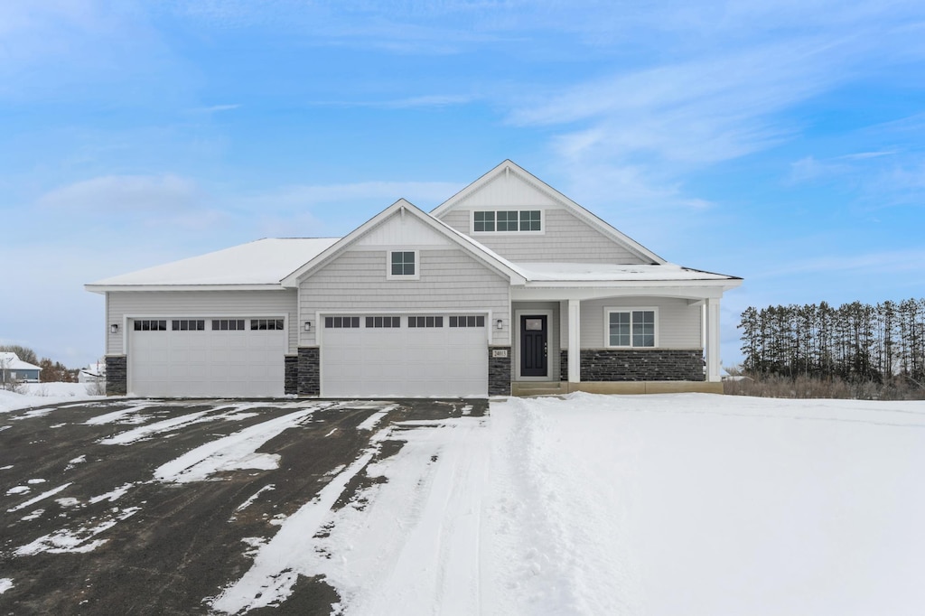 view of front facade with a garage