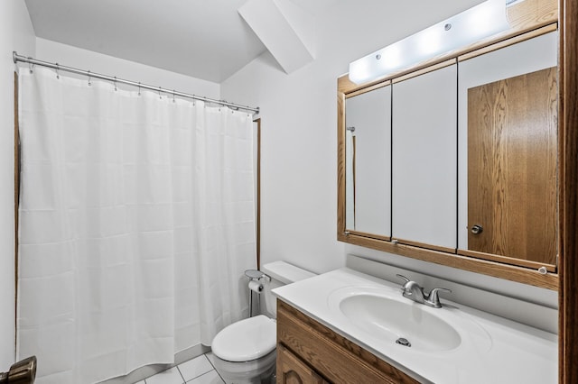 full bathroom featuring a shower with curtain, tile patterned flooring, vanity, and toilet