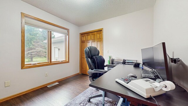 7335 Woodland Trl, Greenfield, MN 55373 - photo 13