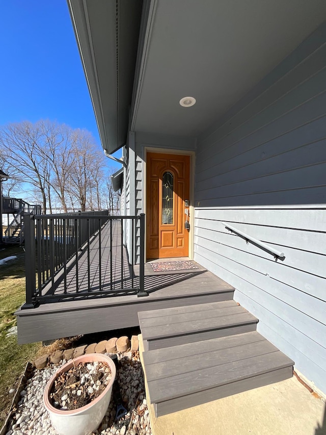 view of property entrance