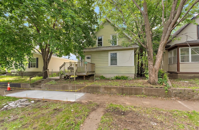 1498 Sherburne Ave, Saint Paul, MN 55104 - back of house featuring a wooden deck
