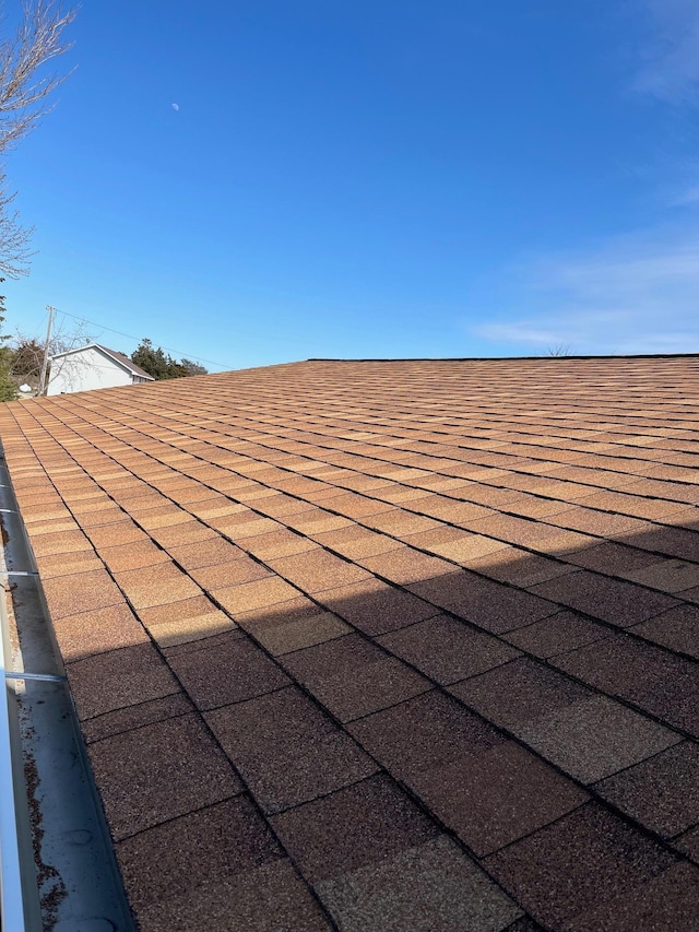 4762 Bridgewater Rd, Fair Haven Twp, MN 55382 - exterior details with a shingled roof