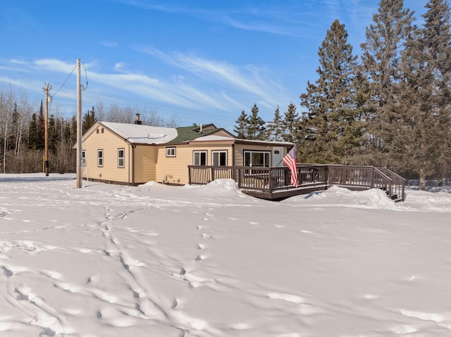 view of front of home featuring a deck