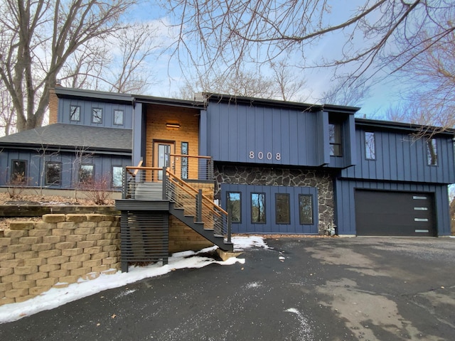 view of front of house with a garage