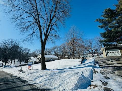 1464 Idaho Ave S, Saint Louis Park, MN 55426 - photo 2