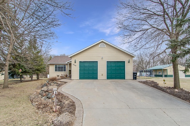 view of front of property featuring driveway