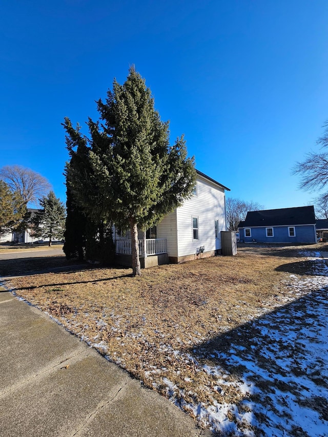 view of side of property