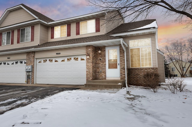 view of front of house featuring a garage