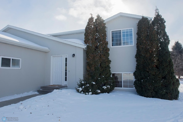 view of front of house with stucco siding