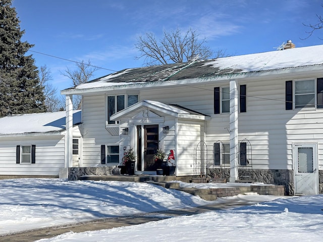 view of raised ranch