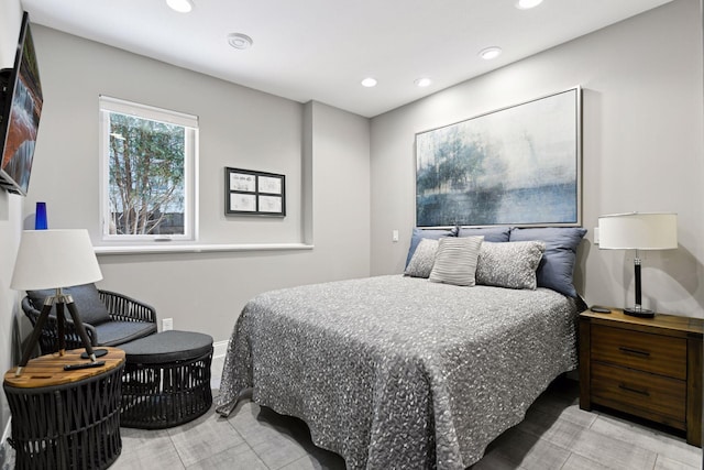 221 George St, Excelsior, MN 55331 - bedroom featuring recessed lighting and baseboards