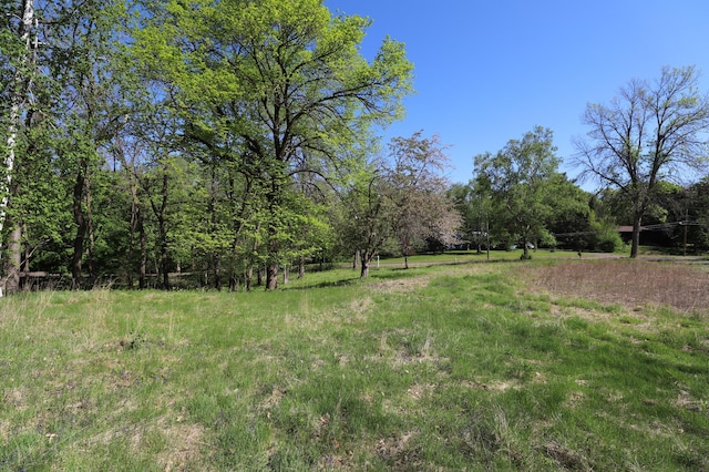 150 Cedar St, Birchwood Village, MN 55110 - photo 1