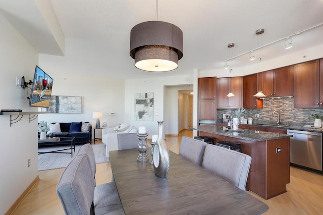 500 Grant St Unit 1302, Minneapolis, MN 55404 - dining room with light wood finished floors