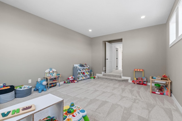 game room with recessed lighting, carpet flooring, and baseboards