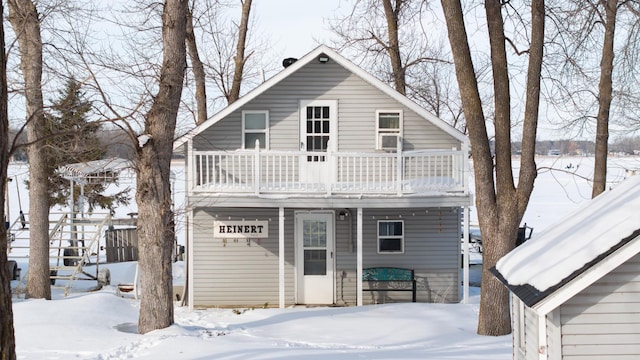 24932 Wall Lake Point Cir, Fergus Falls, MN 56537 - view of front of home with a balcony