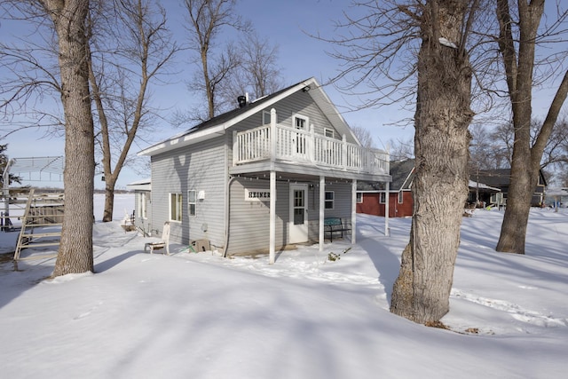 24932 Wall Lake Point Cir, Fergus Falls, MN 56537 - view of front of home featuring a wooden deck
