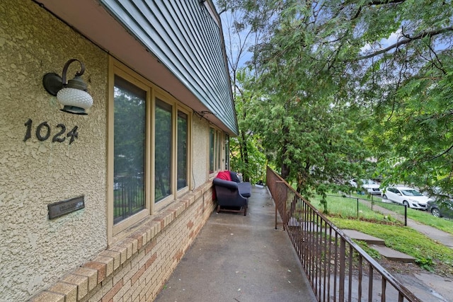 1022-1024 34th Ave N, Minneapolis, MN 55412 - view of side of home