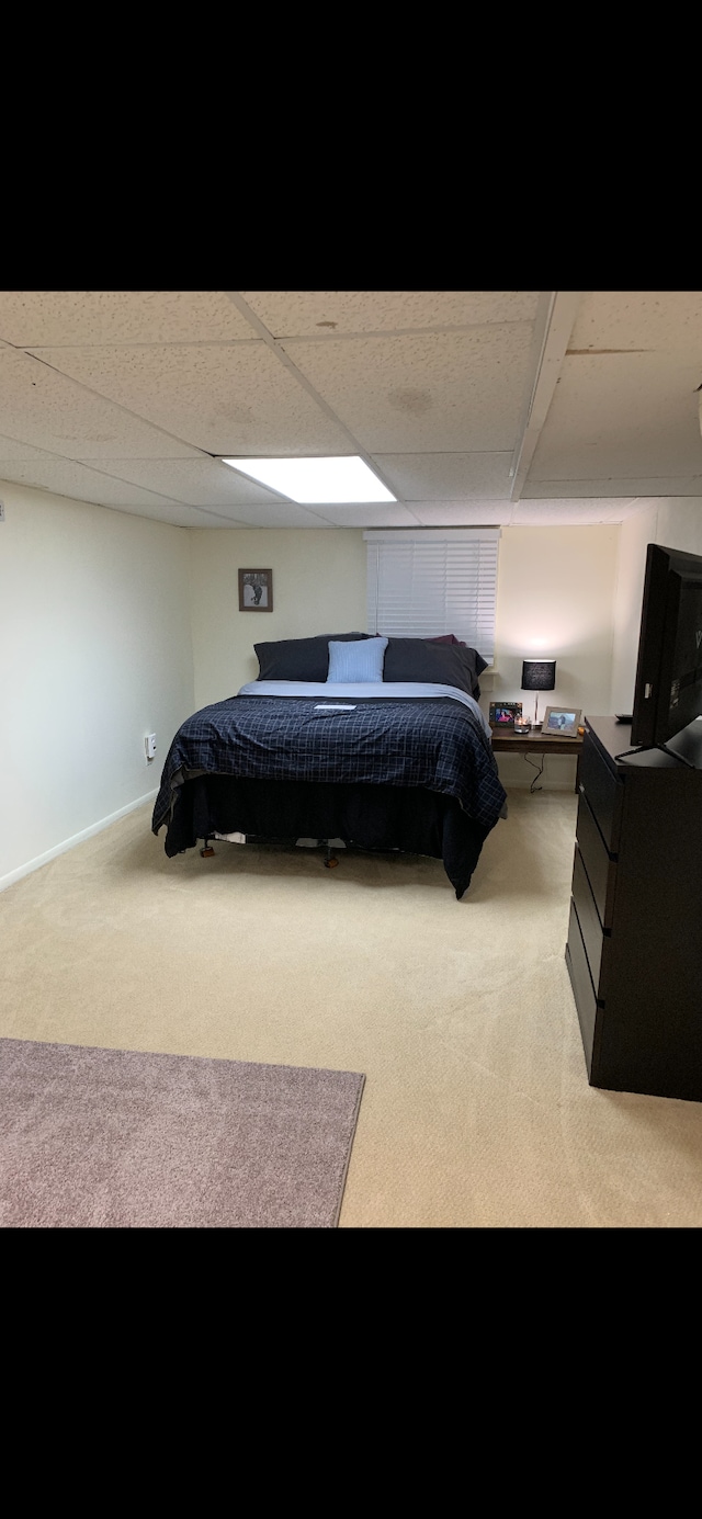 632 Morgan Ave S, Minneapolis, MN 55405 - bedroom with light colored carpet