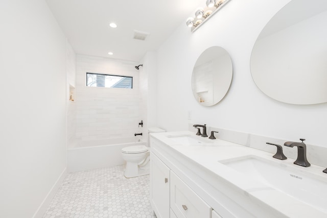 4129 Utica Ave S, Saint Louis Park, MN 55416 - full bath with double vanity, washtub / shower combination, and recessed lighting