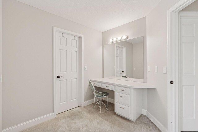 13380 Willandale Rd, Rogers, MN 55374 - bathroom featuring baseboards