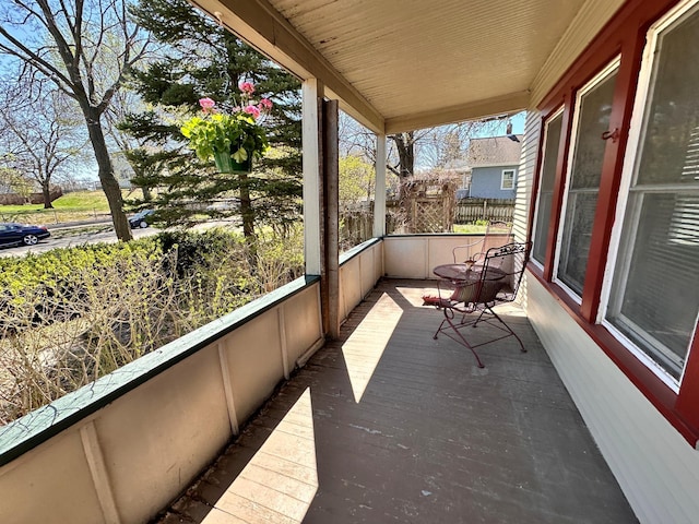 1001 Humboldt Ave W, Saint Paul, MN 55118 - view of balcony