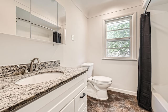 full bathroom with toilet, baseboards, vanity, and shower / bath combination with curtain