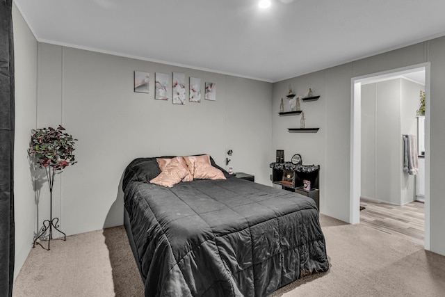 27939 Forest Blvd, Wyoming, MN 55092 - carpeted bedroom featuring crown molding