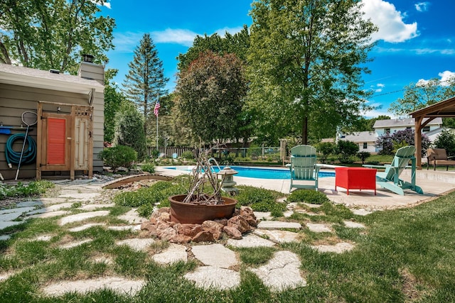 2135 Shadyview Ln N, Plymouth, MN 55447 - view of yard with a patio area