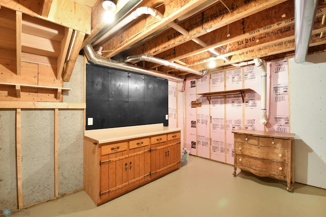 view of unfinished basement