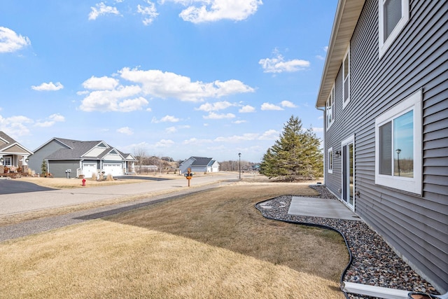 9764 Saint Andrews Dr, Elko New Market, MN 55020 - view of yard with a residential view