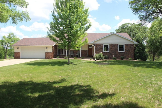 1010 Highland Dr, Blue Earth, MN 56013 - photo 2