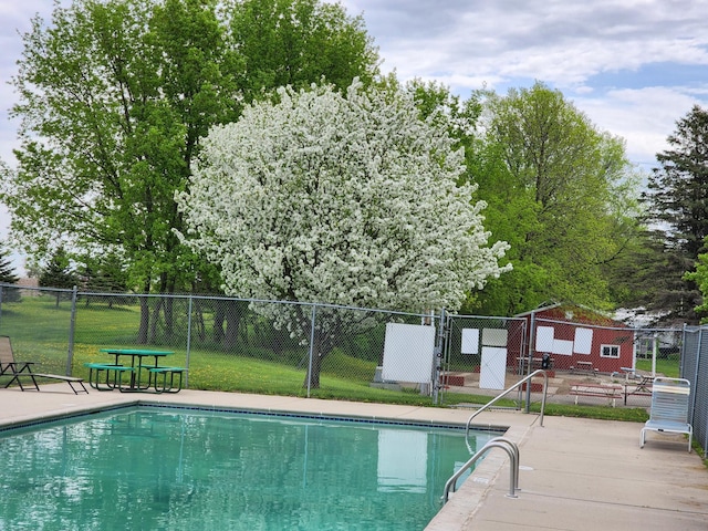 2945 County Road 4 SW Unit 236, Cokato, MN 55321 - view of pool featuring a patio area