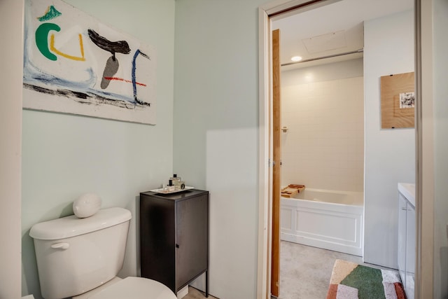 225 9th St E Unit 504, Saint Paul, MN 55101 - bathroom with vanity and toilet