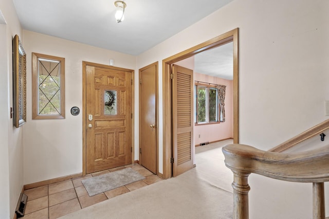 2905 Lake Blvd N, Saint Paul, MN 55109 - foyer featuring baseboards and light tile patterned floors