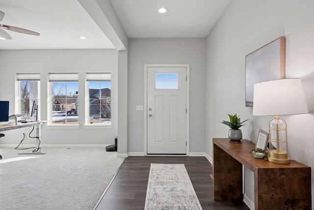 entryway featuring dark wood finished floors, recessed lighting, baseboards, and ceiling fan