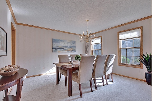 dining space with light carpet, a textured ceiling, an inviting chandelier, and crown molding