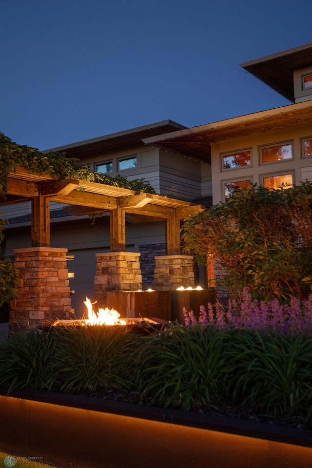view of home's exterior