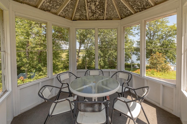 view of sunroom / solarium