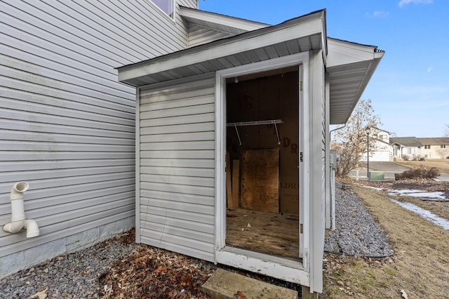 view of property entrance