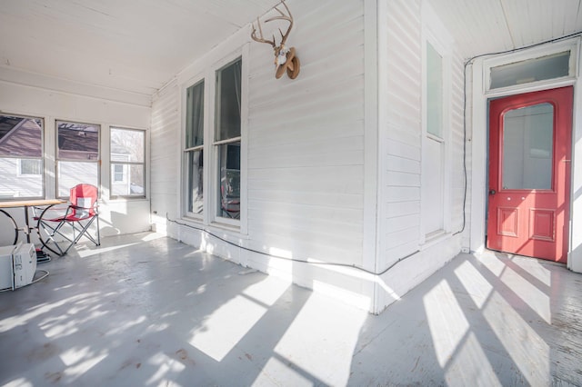 view of sunroom / solarium