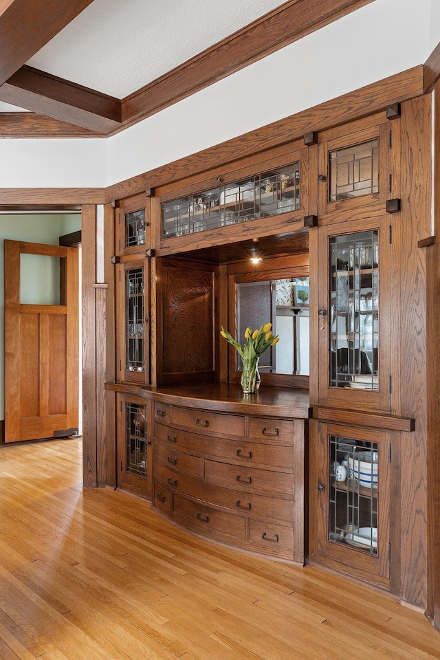 201 2nd St, Excelsior, MN 55331 - bar featuring light wood-style floors