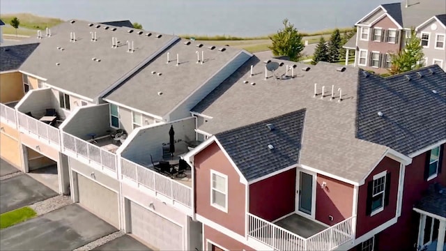 drone / aerial view with a residential view