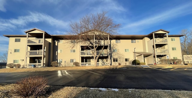 view of building exterior