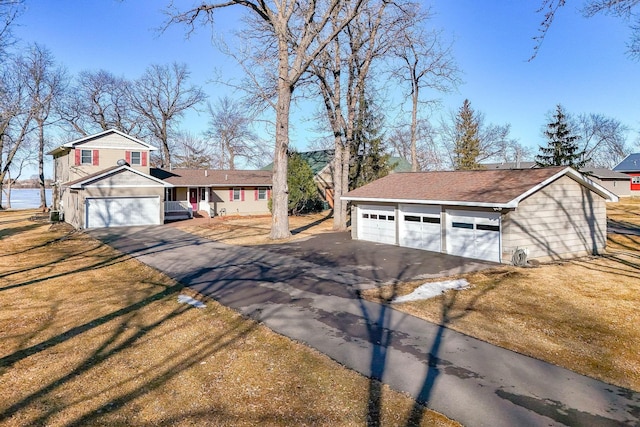 view of street with driveway